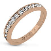 Anniversary Ring in 14k Gold with Diamonds