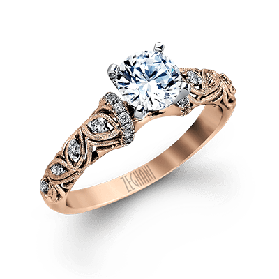 Engagement Ring in 14k Gold with Diamonds