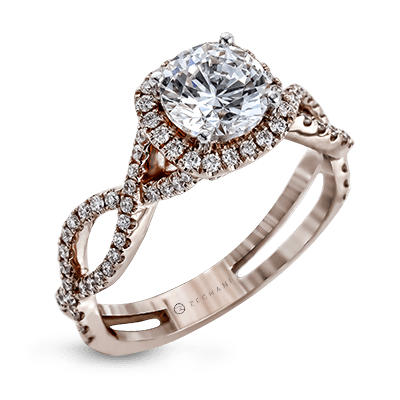 Engagement Ring in 14k Gold with Diamonds