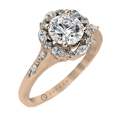 Engagement Ring in 14k Gold with Diamonds