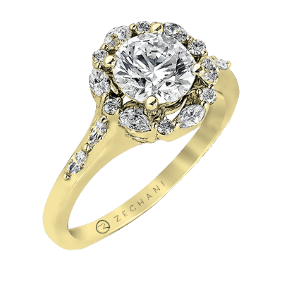 Engagement Ring in 14k Gold with Diamonds