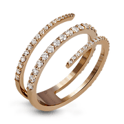 Right Hand Ring in 14k Gold with Diamonds