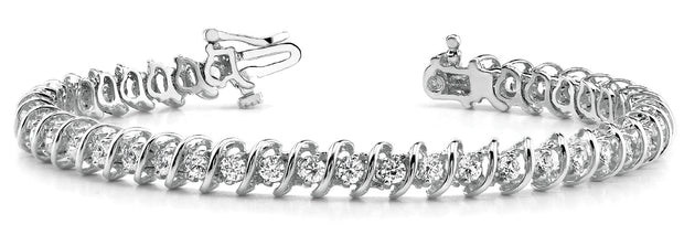 Multi-Diamond Round Link Fashion Bracelet