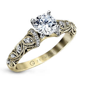 Engagement Ring in 14k Gold with Diamonds