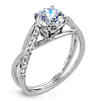 Engagement Ring in 14k Gold with Diamonds