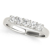 14K White Gold 1/5 ct tw Diamond Wedding Ring