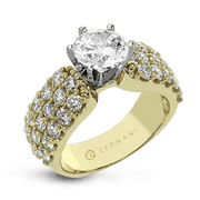 Engagement Ring in 14k Gold with Diamonds