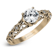 Engagement Ring in 14k Gold with Diamonds