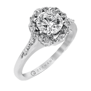 Engagement Ring in 14k Gold with Diamonds