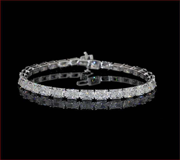 14K WHITE GOLDTennis Necklace