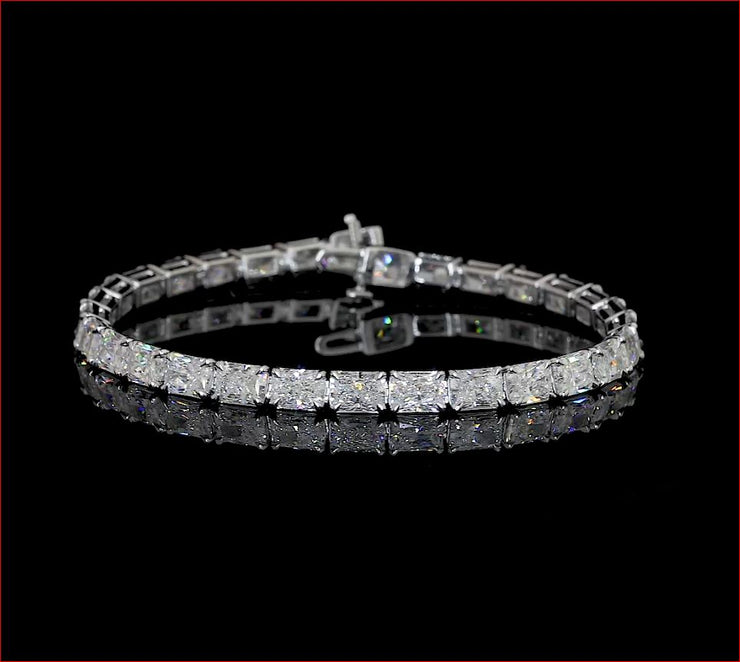 14K WHITE GOLDTennis Necklace
