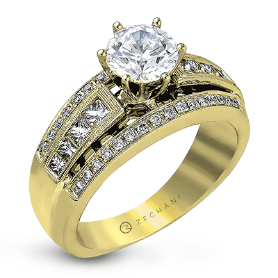 Engagement Ring in 14k Gold with Diamonds