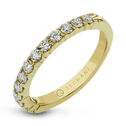 Anniversary Ring in 14k Gold with Diamonds