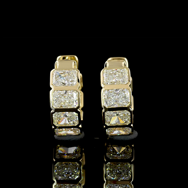 14K YELLOW GOLDHuggies Earrings