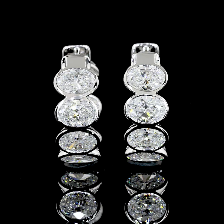 14K WHITE GOLDHuggies Earrings