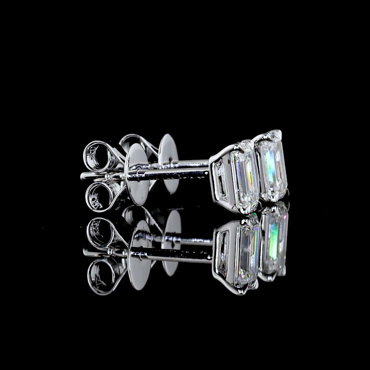 14K WHITE GOLDStuds Earrings