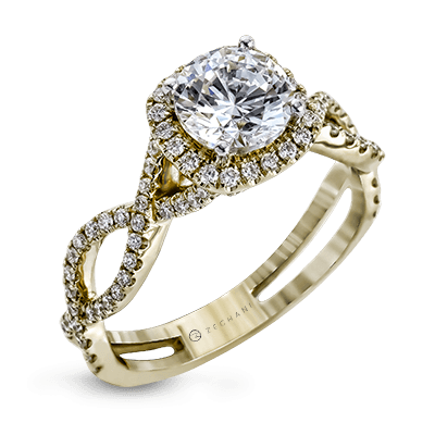 Engagement Ring in 14k Gold with Diamonds