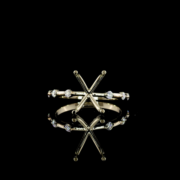 18K WHITE GOLDSolitaire Ring