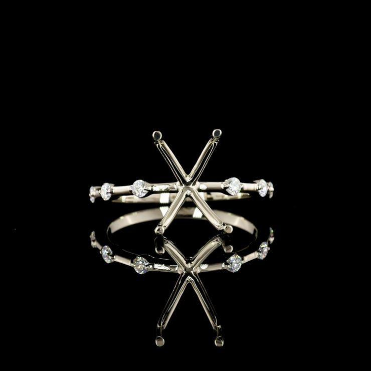 18K WHITE GOLDSolitaire Ring