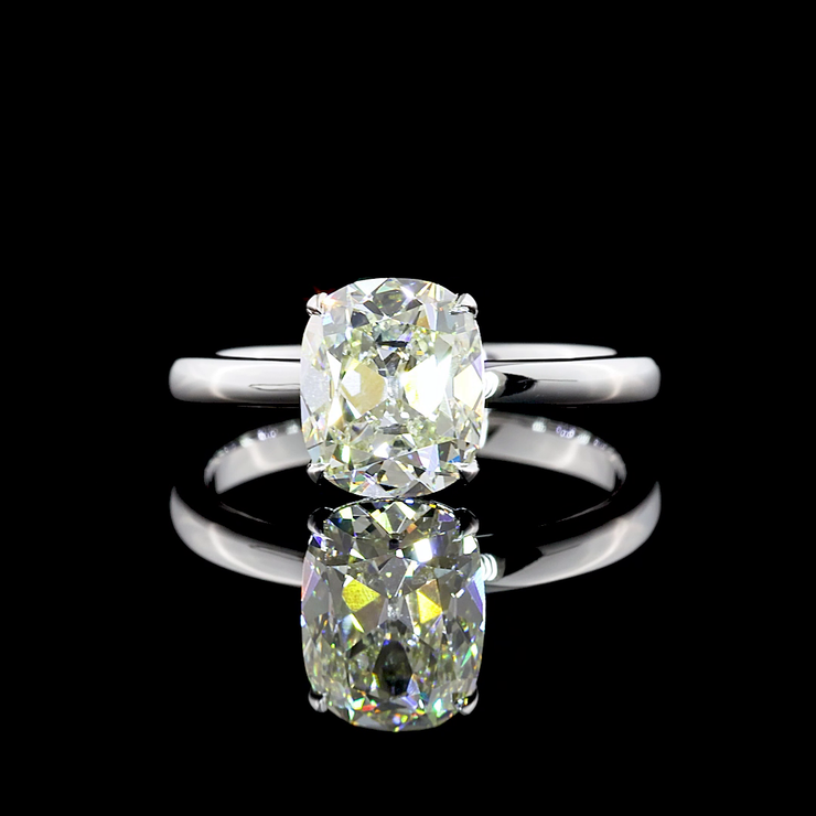 14K WHITE GOLDSolitaire Ring
