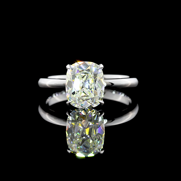 14K WHITE GOLDSolitaire Ring