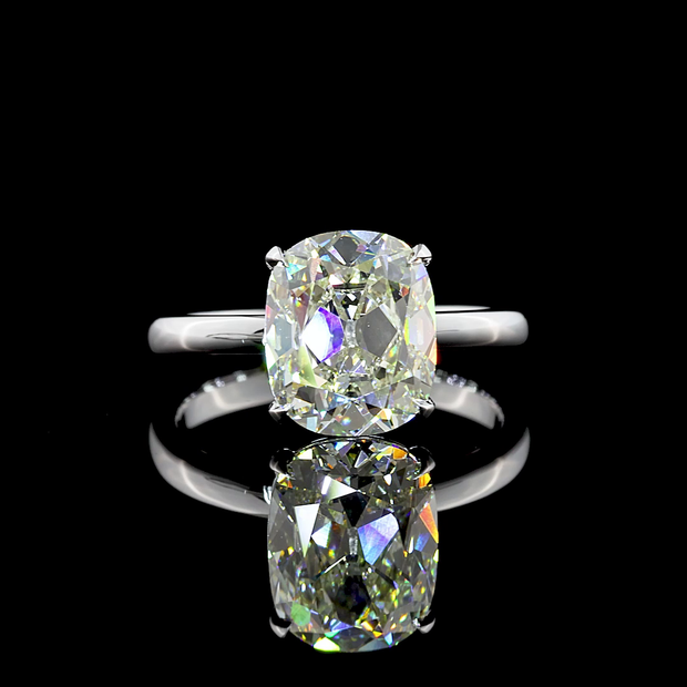 14K WHITE GOLDSolitaire Ring