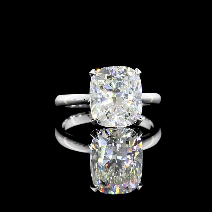 14K WHITE GOLDSolitaire Ring