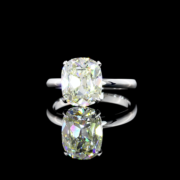 14K WHITE GOLDSolitaire Ring