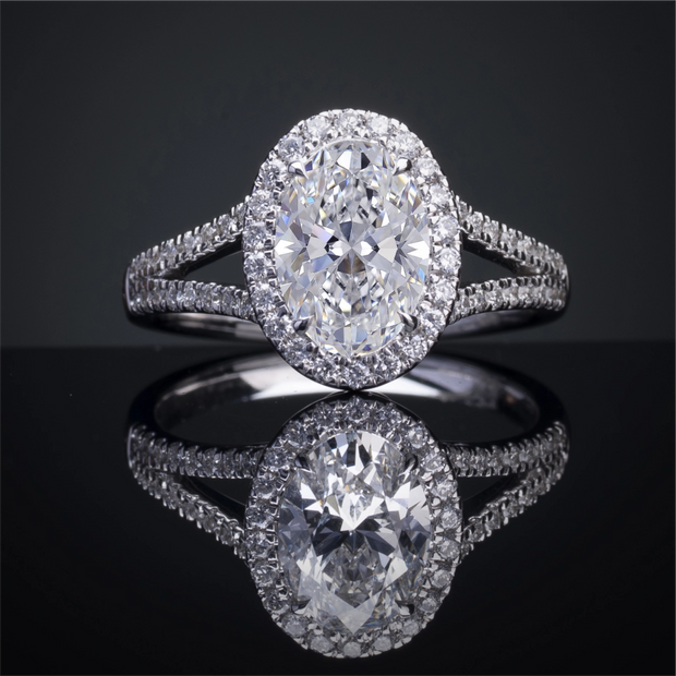 14K WHITE GOLDSplit Shank Ring