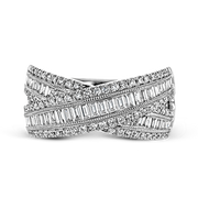 ZR1719 Right Hand Ring in 14k Gold with Diamonds