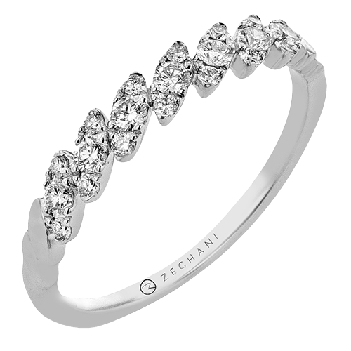 ZR2548 Right Hand Ring in 14k Gold with Diamonds