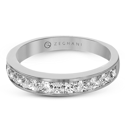 ZR33-B Anniversary Ring in 14k Gold