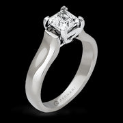 ZR413 Engagement Ring in 14k Gold